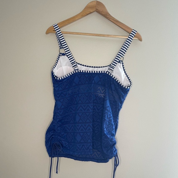 Royal Blue 2-piece Swimsuit - Picture 5 of 11